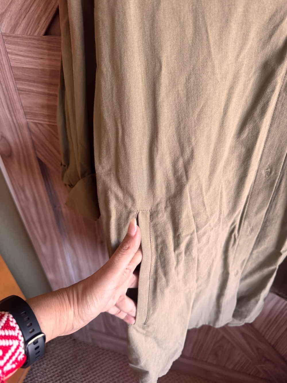 Women's Casual Button-Up Shirt in Olive Green - Picture 3 of 3